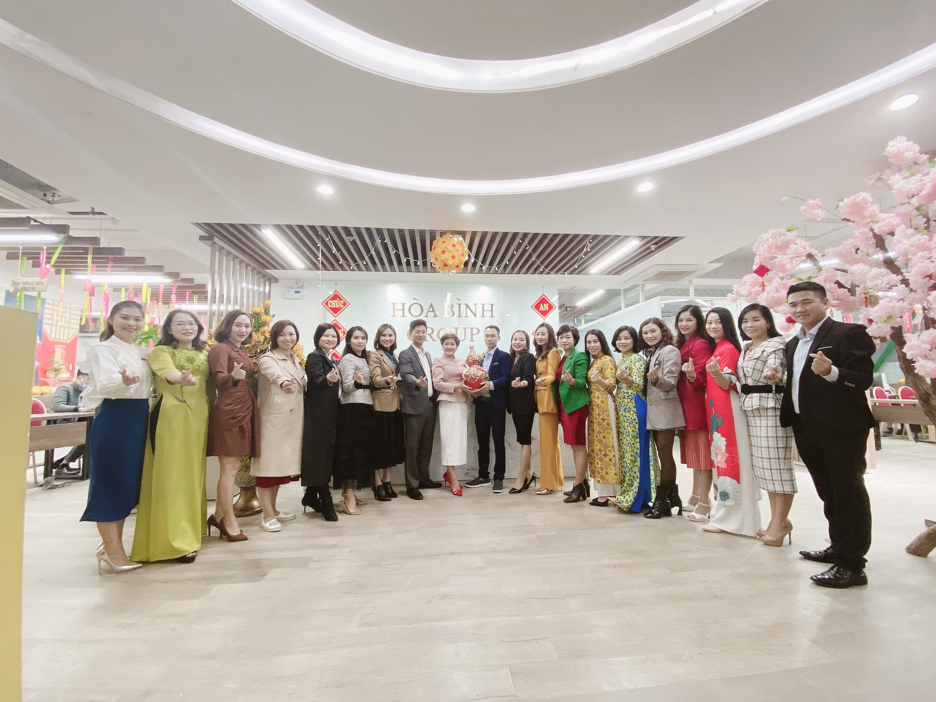 KHAI XUÂN ĐẦU NĂM - RỘN RÀNG MAY MẮN 
